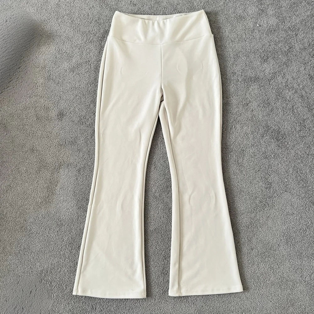 Angel Cult - 2 piece active wear set - Picture 2 of 7